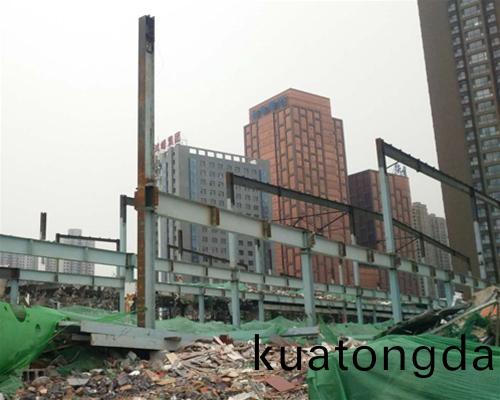 拆(chai)遷工(gong)程(cheng)