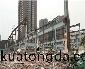 拆(chai)遷(qian)工(gong)程(cheng)